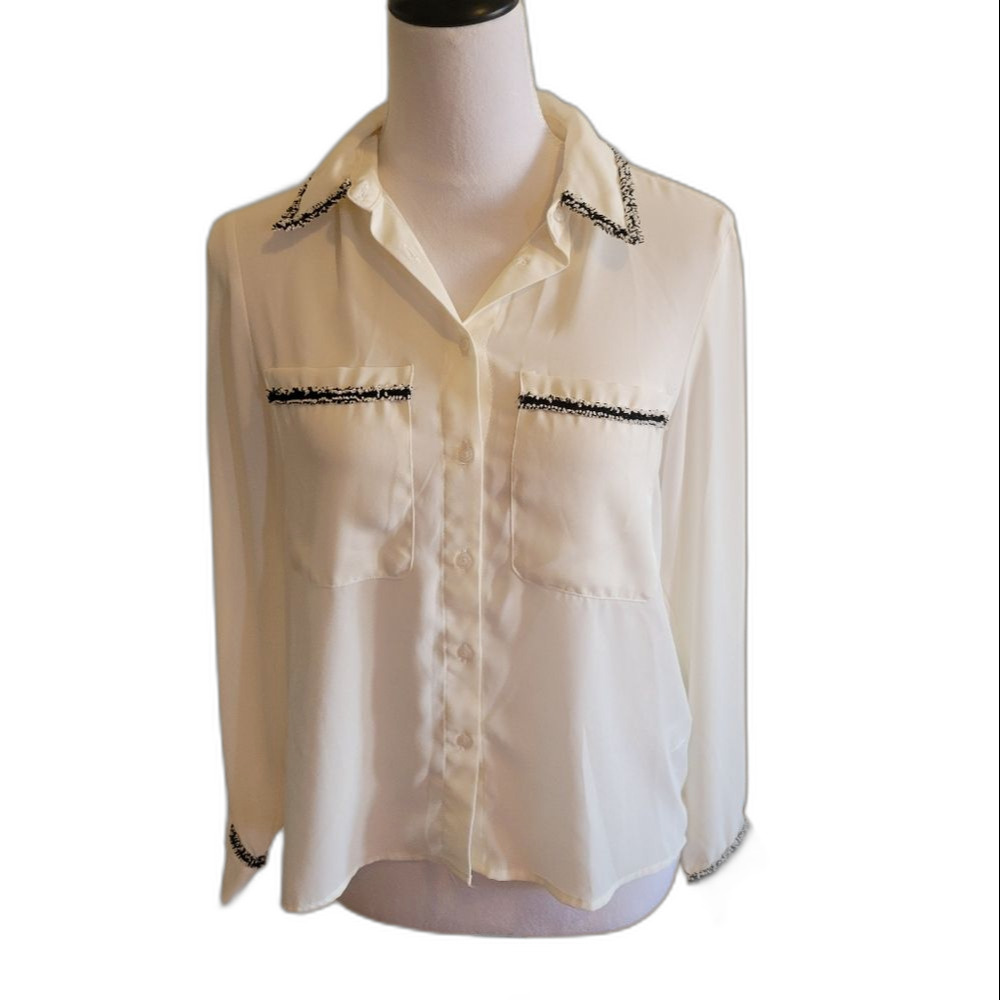 Zara White Ivory Button Down Shirt Blouse Top Long Sleeves Size Small